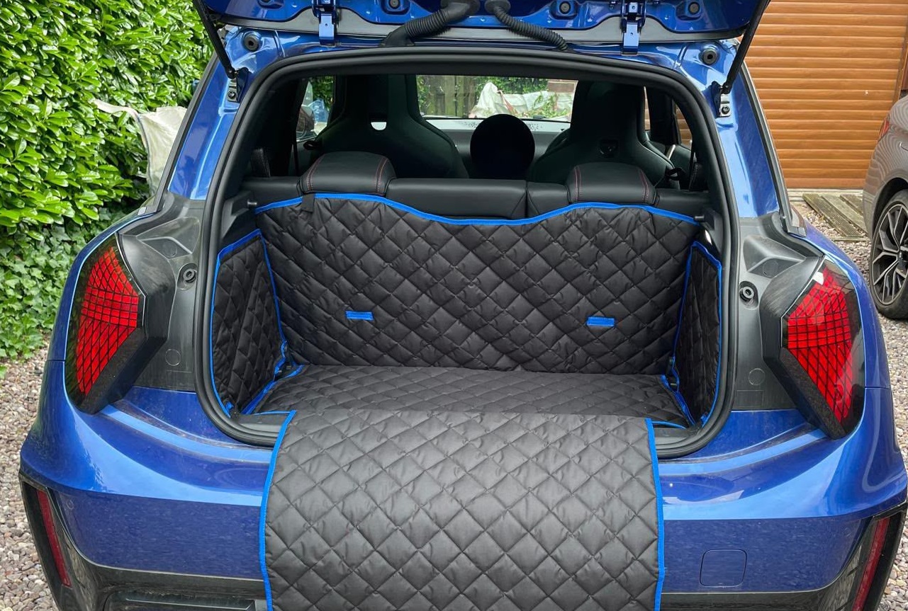 Mini Electric J01 Fully Tailored Boot Liner