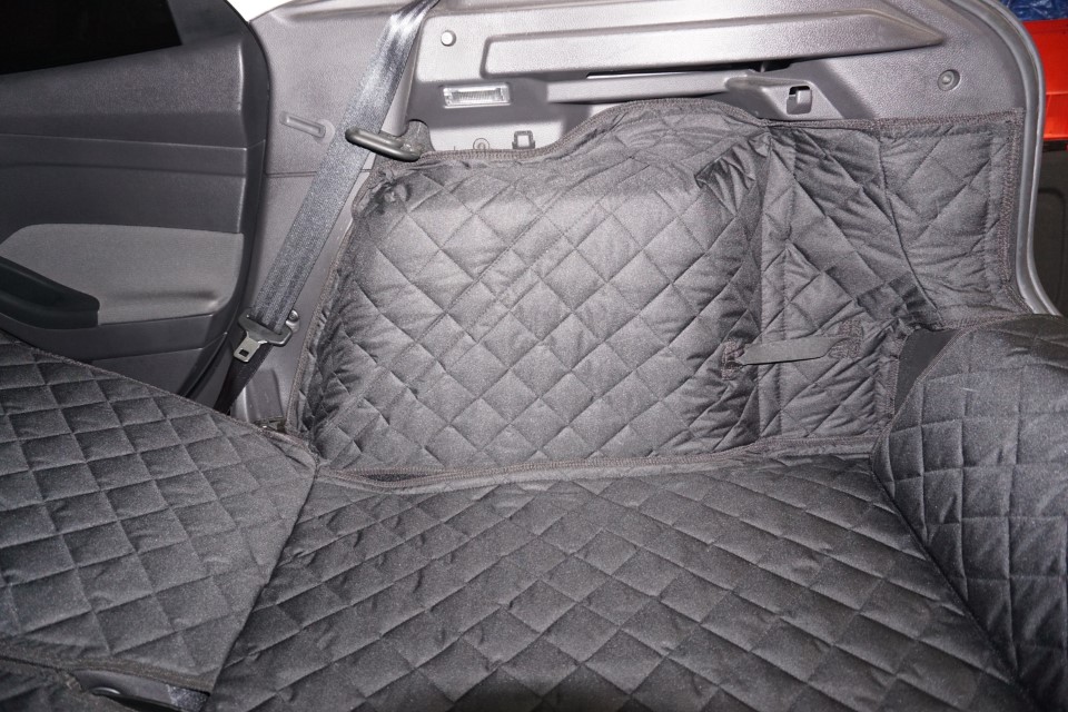 Ford Focus 2011 - 2014 (Hatchback) Fully Tailored Boot Liner - Image 3