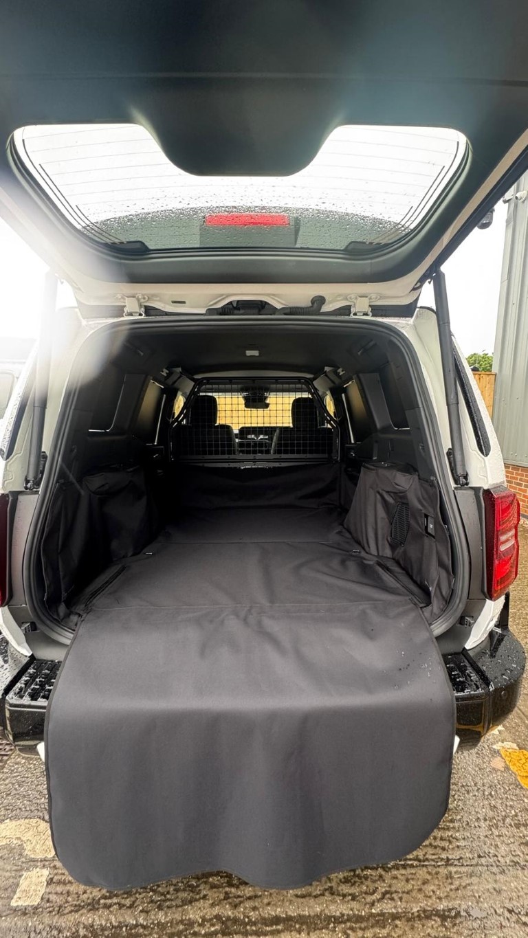 Toyota Land Cruiser Commercial 2025 - 2026 Fully Tailored Boot Liner