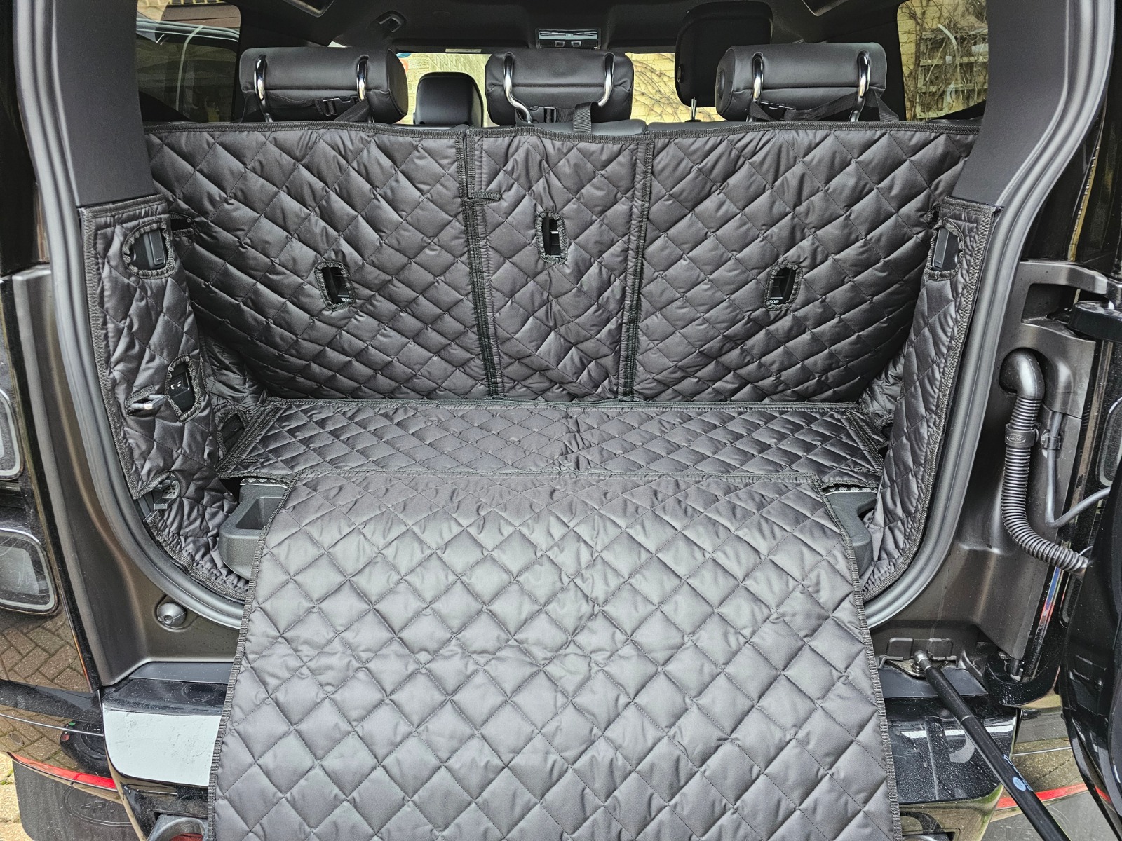 Land Rover Defender 90 (2021 - 2026) (With Raised Boot Insert) Fully Tailored Boot Liner