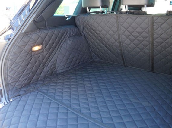 Volkswagen Touareg 2010 - 2017 (With Pocket In Left) Fully Tailored Boot Liner - Image 2